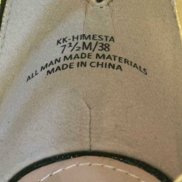 Kelly & Katie Black Wedge Sandals with Ankle Strap - Picture 4 of 7